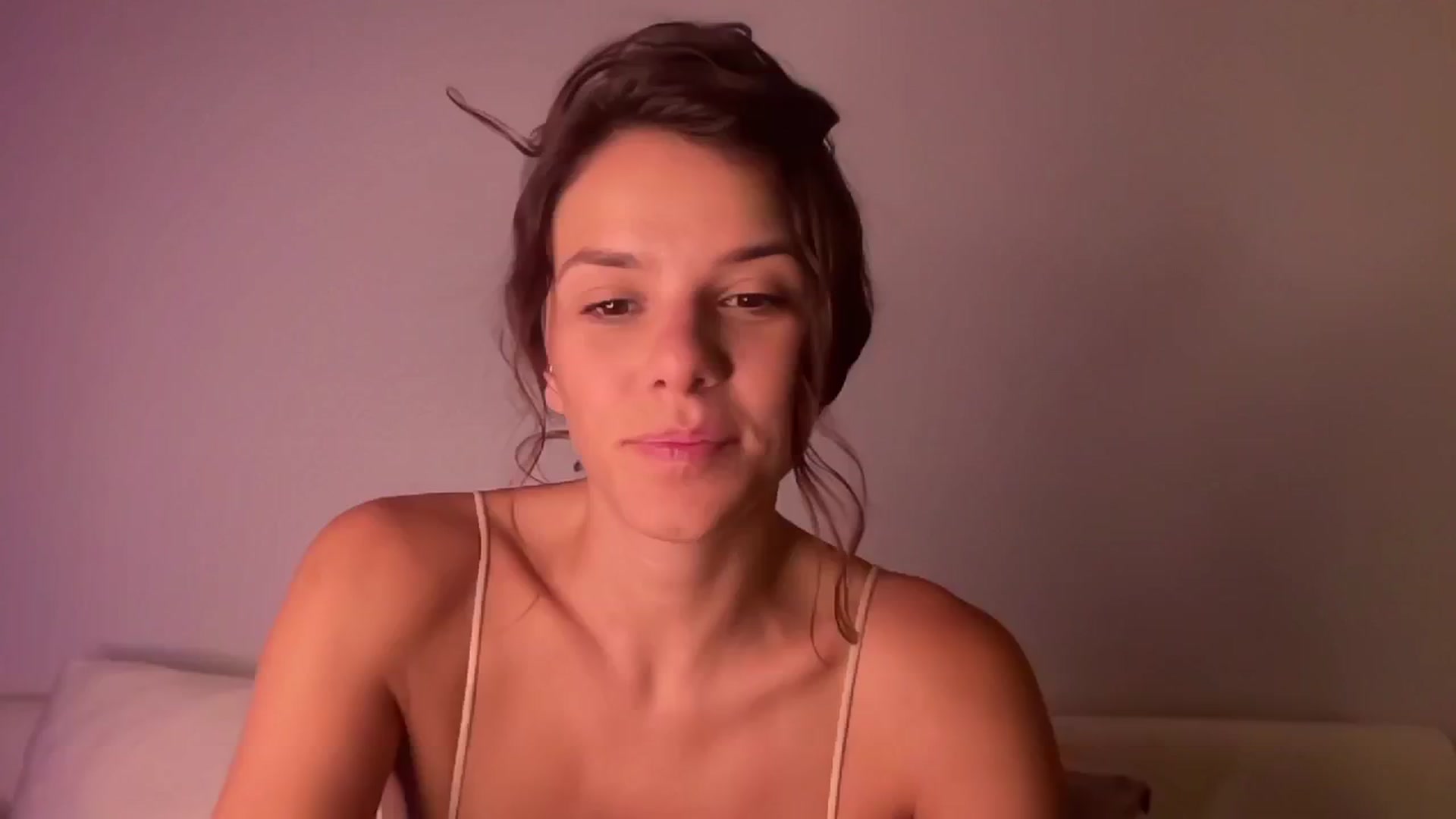 Gallery image thumbnail from AsheEllis's myfreecams stream on, 06/27/2024, 06:48 image 9 of 20