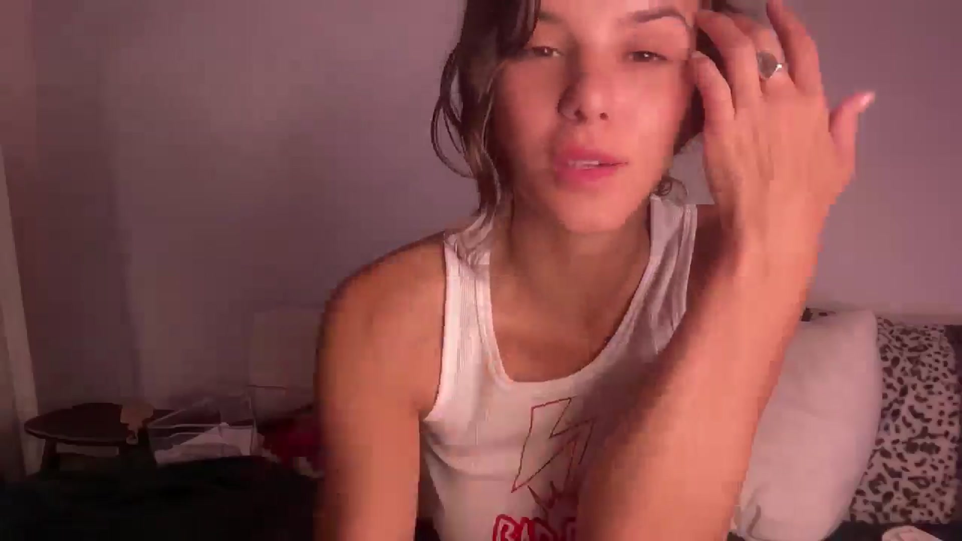 Gallery image thumbnail from AsheEllis's myfreecams stream on, 06/28/2024, 06:03 image 2 of 20