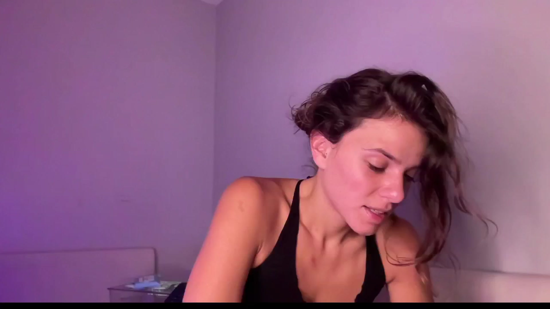 Gallery image thumbnail from AsheEllis's myfreecams stream on, 07/27/2024, 06:28 image 13 of 20