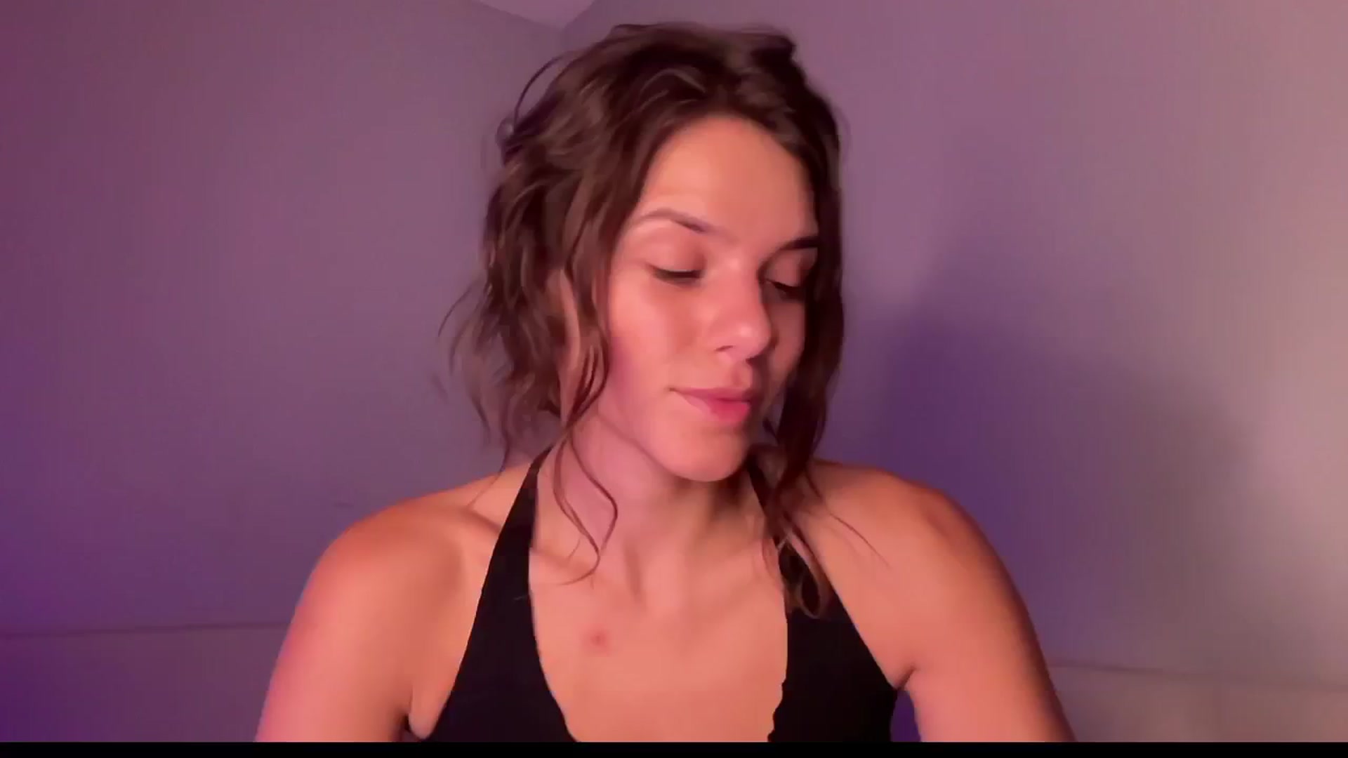 Gallery image thumbnail from AsheEllis's myfreecams stream on, 07/27/2024, 06:28 image 1 of 20