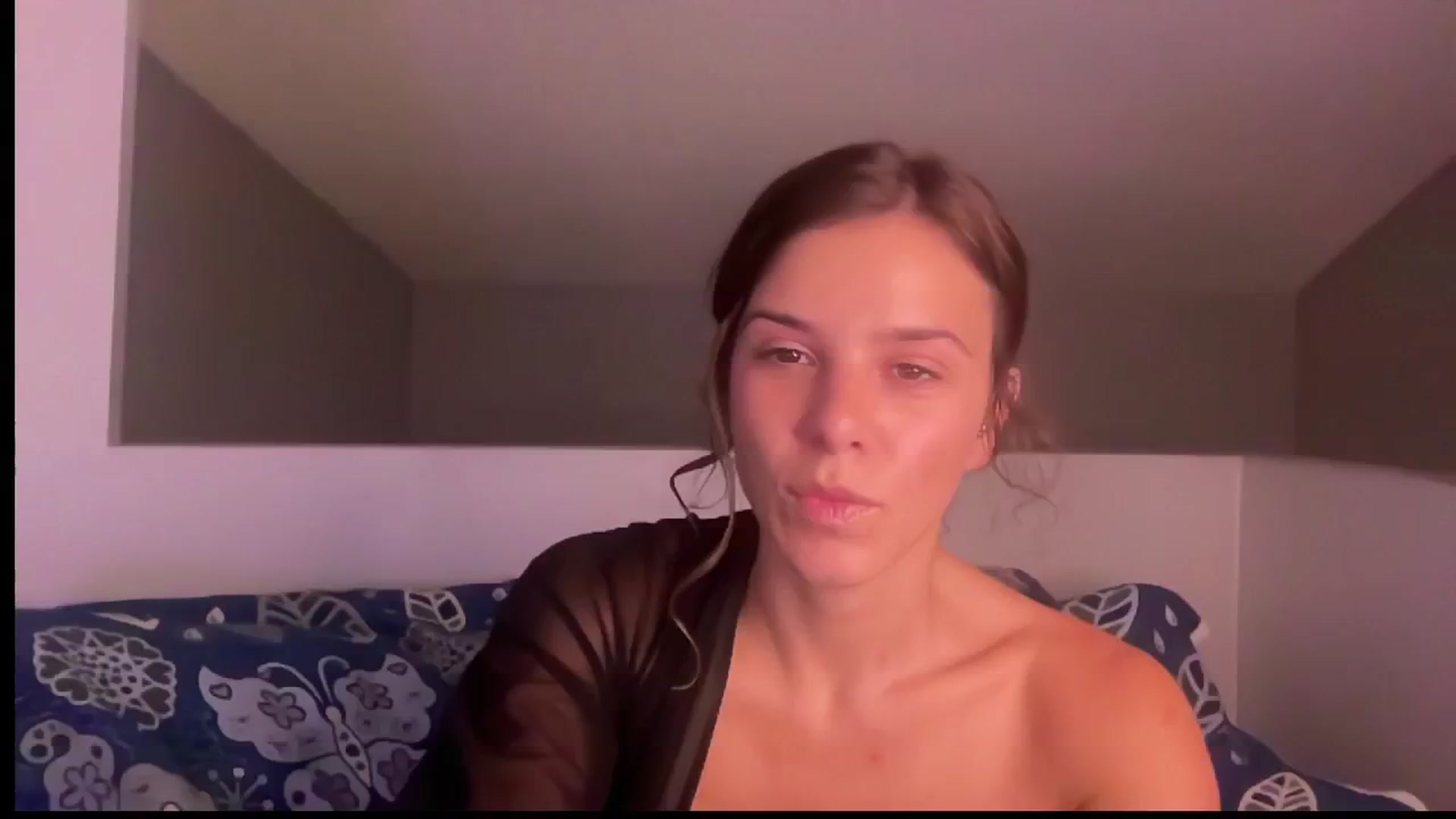 Gallery image thumbnail from AsheEllis's myfreecams stream on, 08/10/2024, 04:32 image 8 of 20