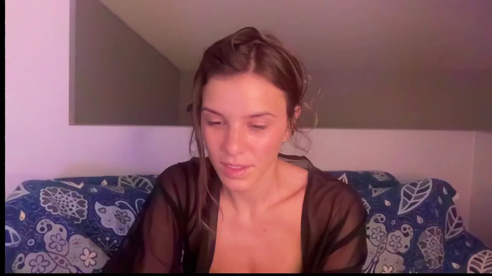 Gallery image thumbnail from AsheEllis's myfreecams stream on, 08/10/2024, 04:32 image 11 of 20