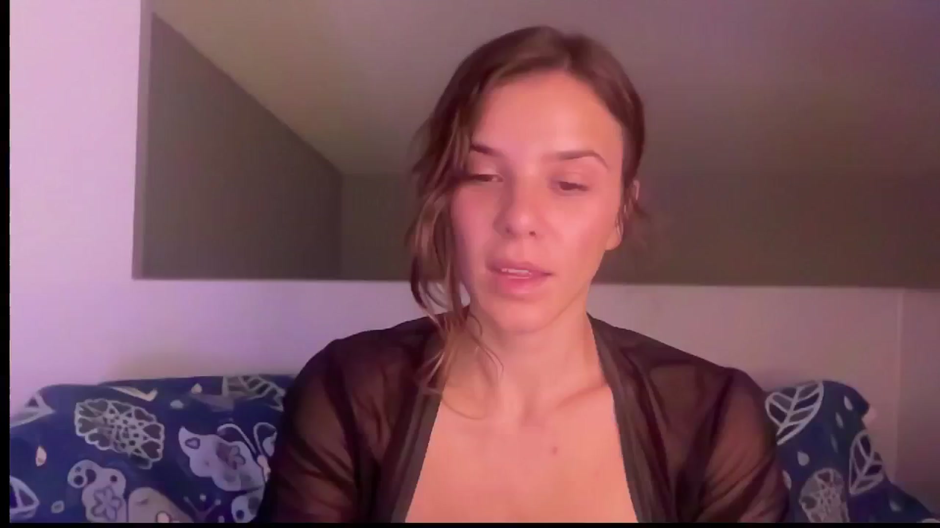 Gallery image thumbnail from AsheEllis's myfreecams stream on, 08/10/2024, 04:32 image 15 of 20