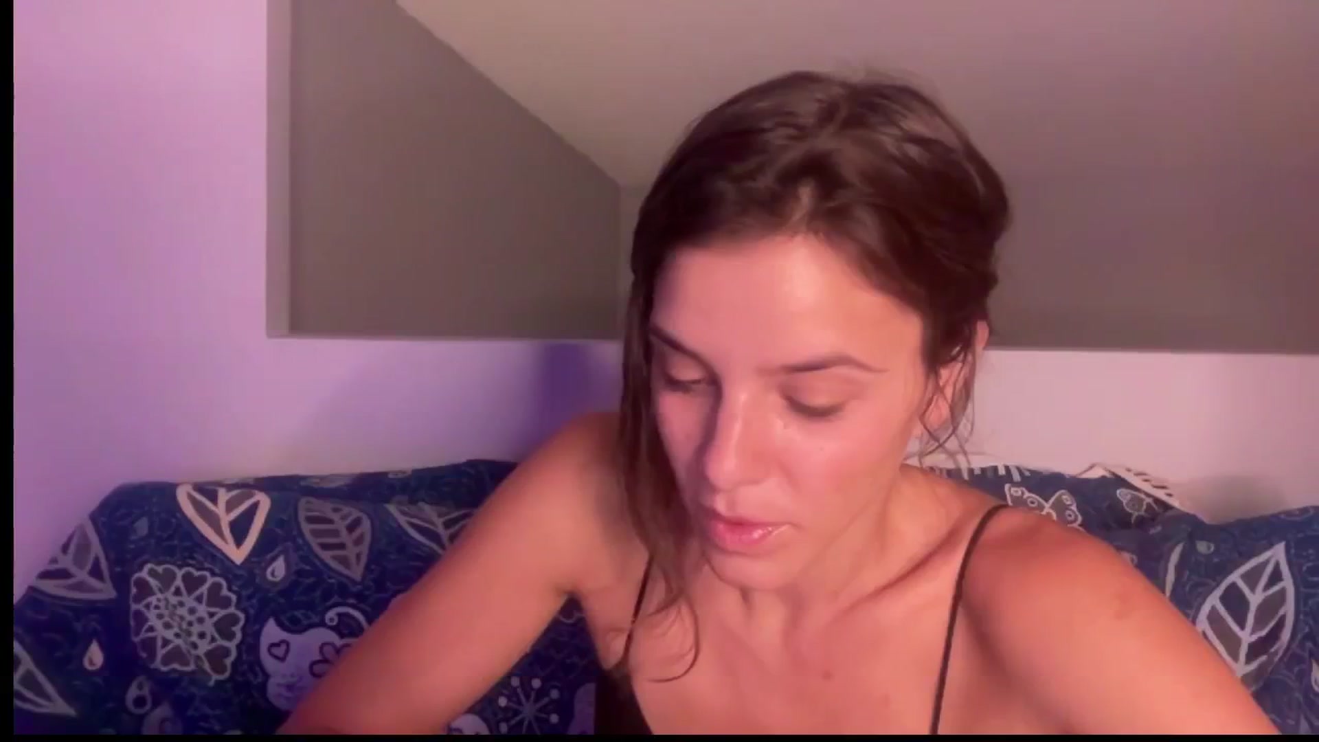 Gallery image thumbnail from AsheEllis's myfreecams stream on, 08/10/2024, 06:18 image 13 of 20