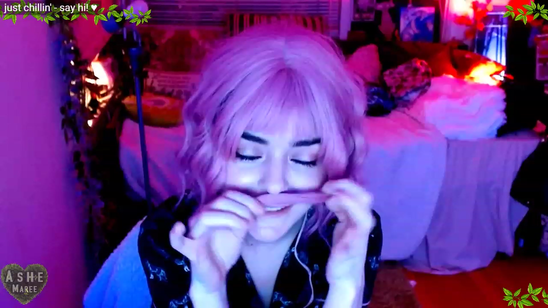 Gallery image thumbnail from Ashe_Maree's myfreecams stream on, 01/01/2023, 06:05 image 12 of 20