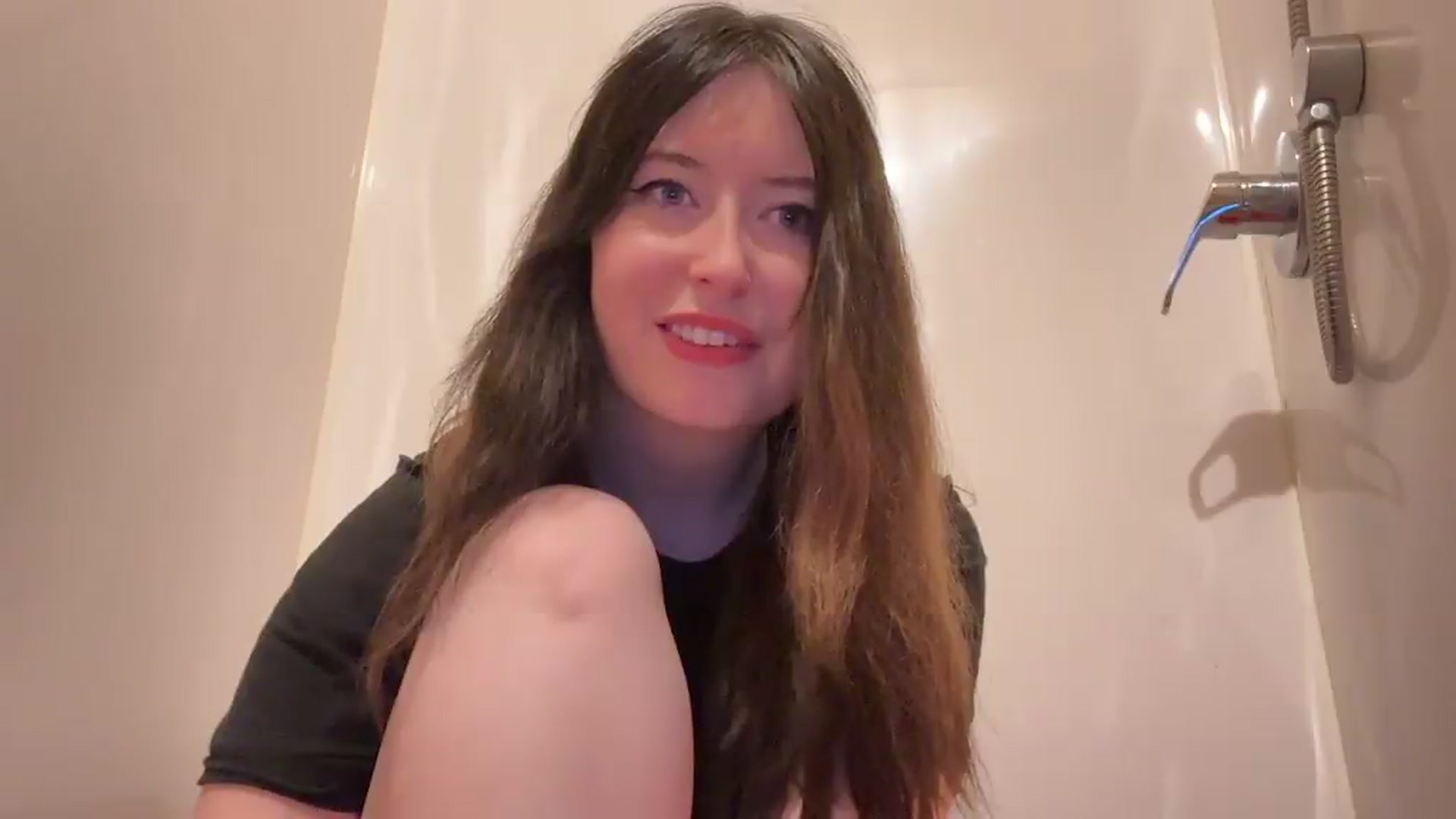 Gallery image thumbnail from Ashisscene's myfreecams stream on, 07/20/2026, 10:29 image 4 of 20