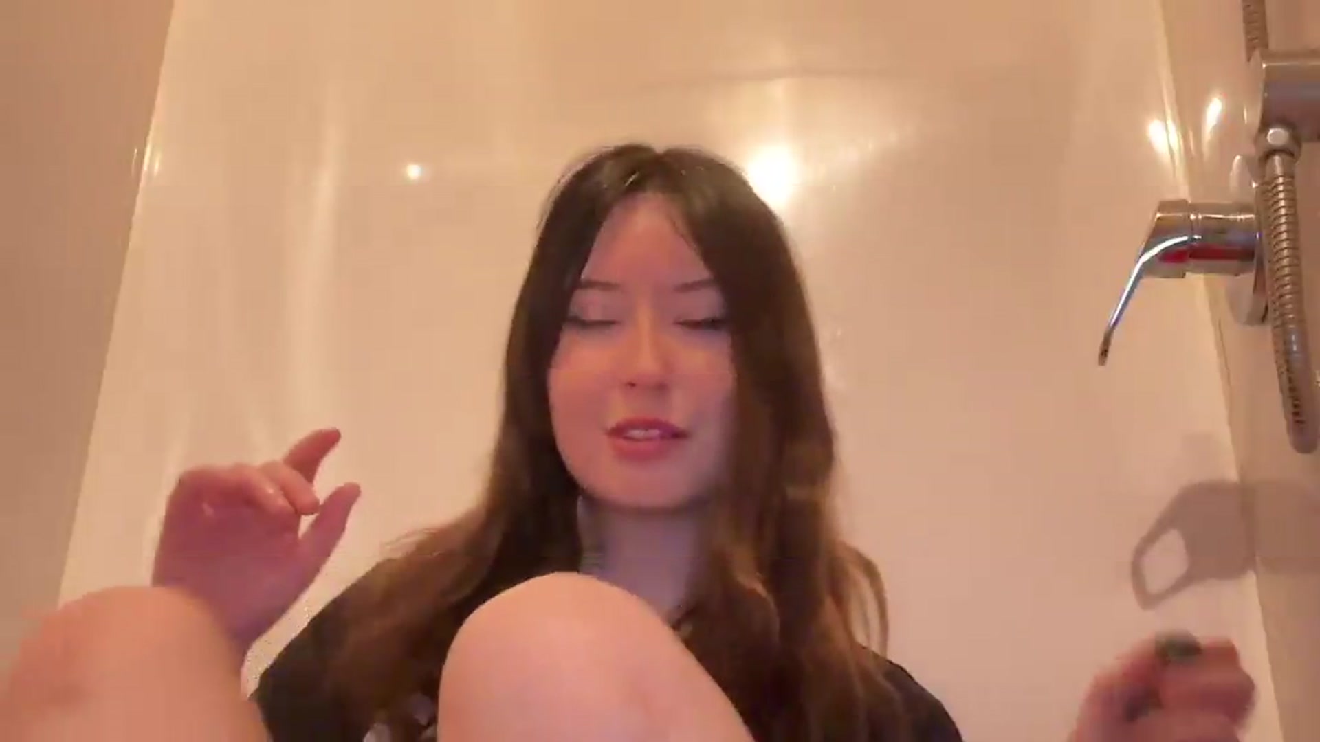 Gallery image thumbnail from Ashisscene's myfreecams stream on, 07/23/2026, 07:52 image 11 of 20