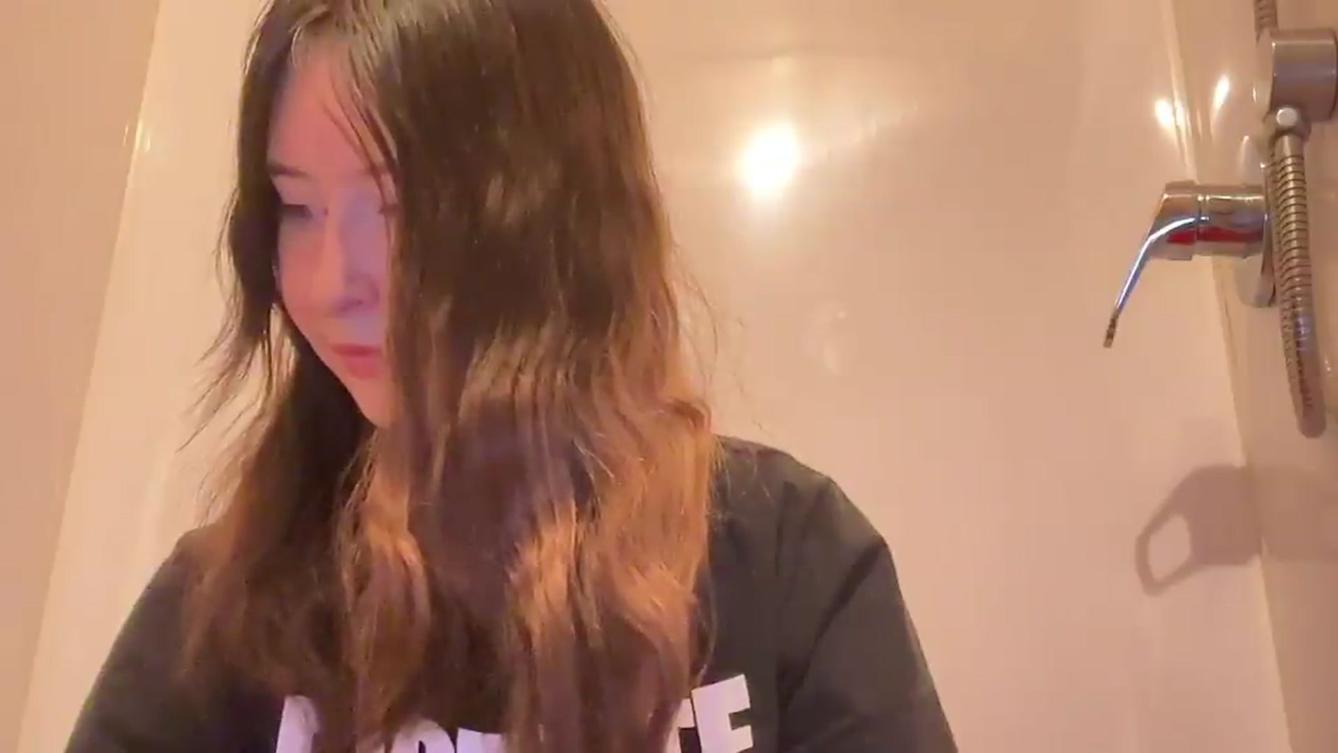 Gallery image thumbnail from Ashisscene's myfreecams stream on, 07/23/2026, 07:52 image 12 of 20