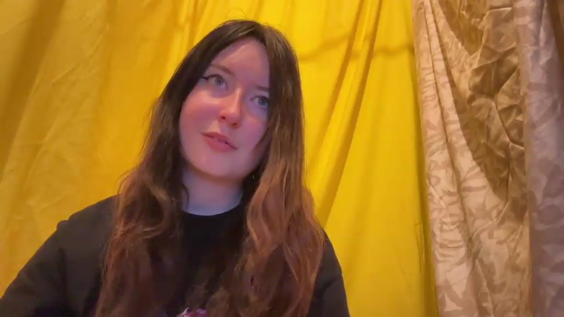 Gallery image thumbnail from Ashisscene's myfreecams stream on, 07/29/2026, 12:22 image 4 of 20