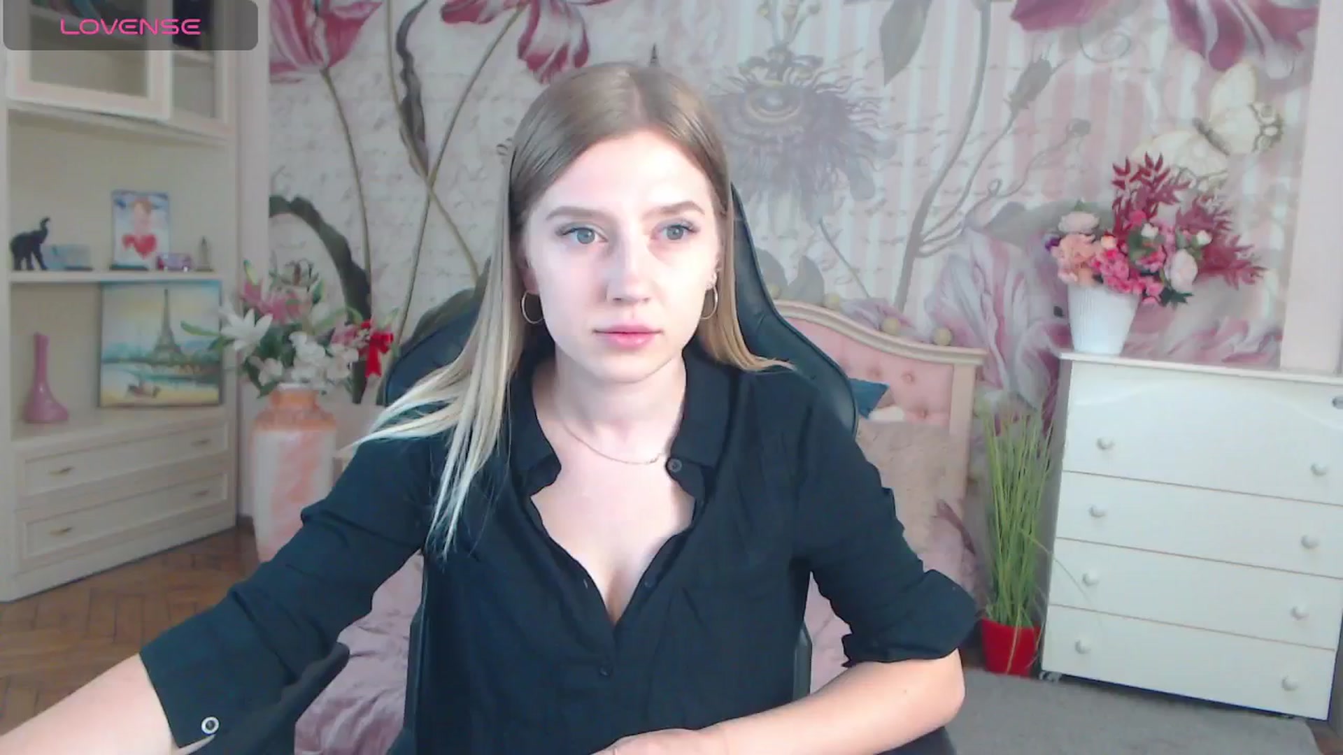 Gallery image thumbnail from AshleeSmit's myfreecams stream on, 08/07/2024, 18:35 image 1 of 20