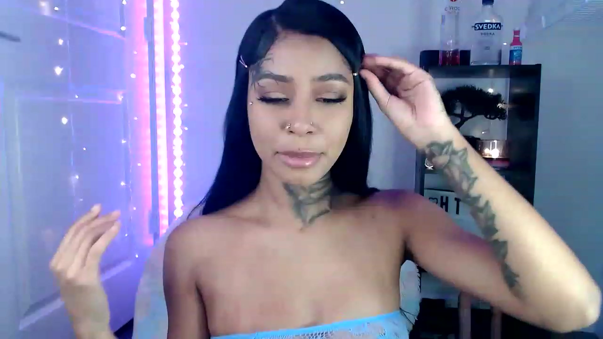 Gallery image thumbnail from Ashleeighh's myfreecams stream on, 05/22/2023, 05:11 image 11 of 20