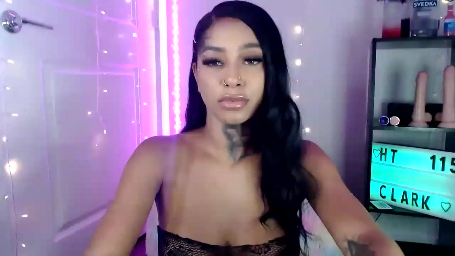 Gallery image thumbnail from Ashleeighh's myfreecams stream on, 05/28/2023, 21:43 image 4 of 20