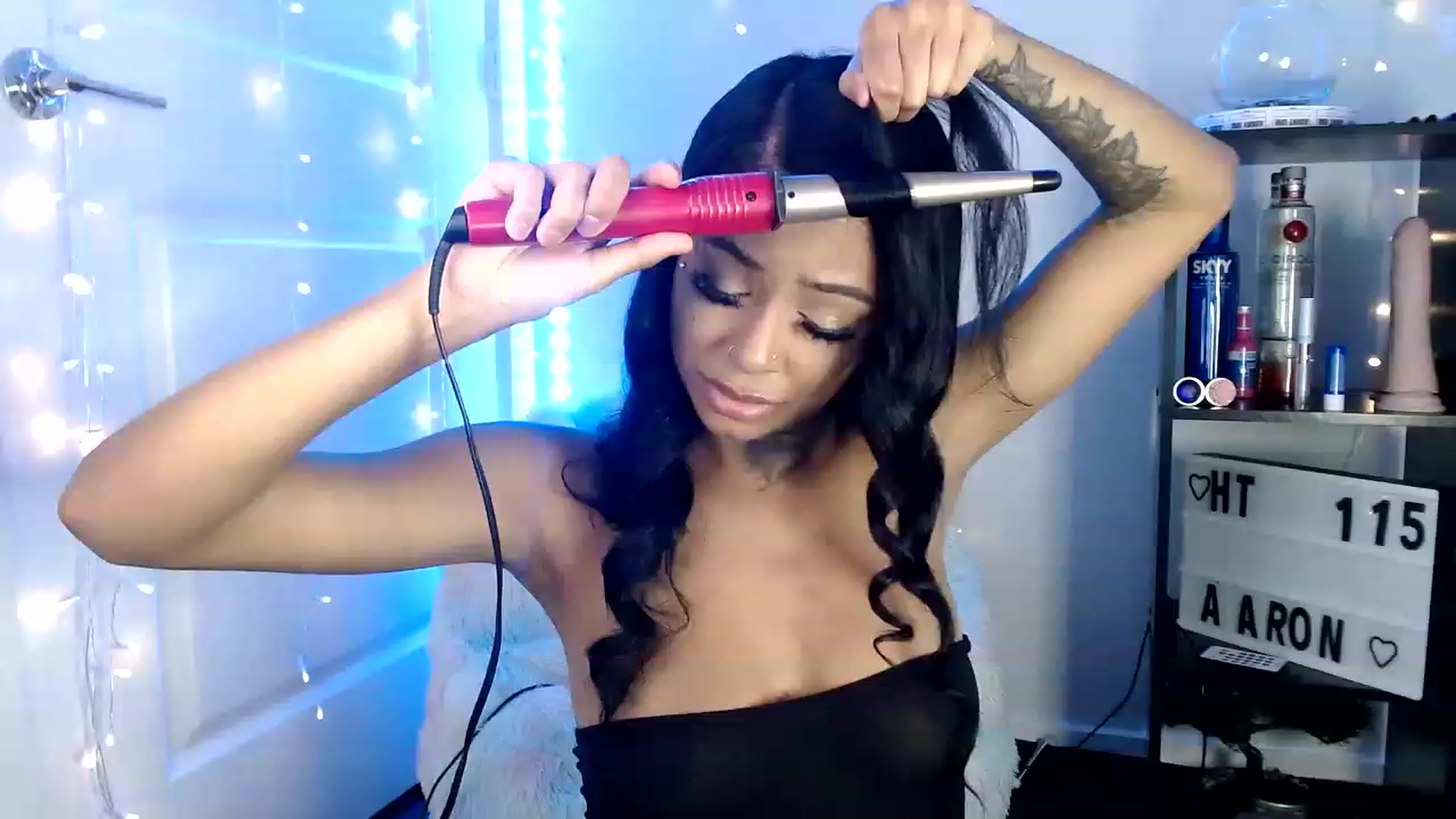 Gallery image thumbnail from Ashleeighh's myfreecams stream on, 06/03/2023, 22:20 image 4 of 20