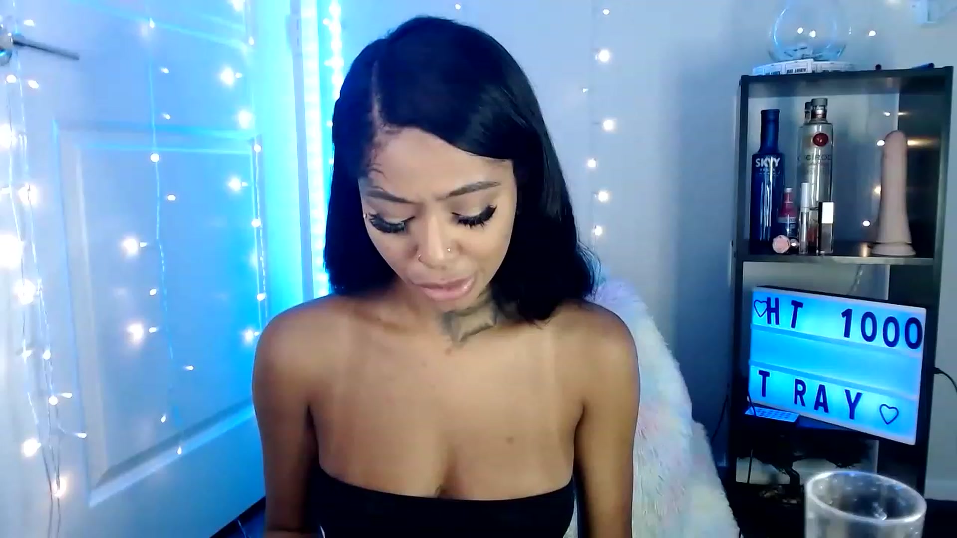 Gallery image thumbnail from Ashleeighh's myfreecams stream on, 06/04/2023, 24:01 image 10 of 20