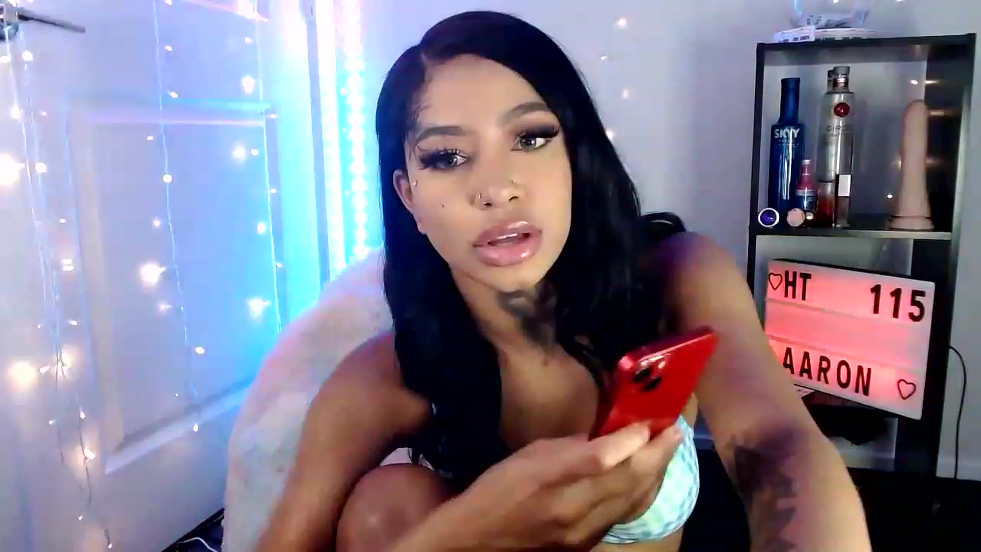 Gallery image thumbnail from Ashleeighh's myfreecams stream on, 06/05/2023, 03:15 image 18 of 20