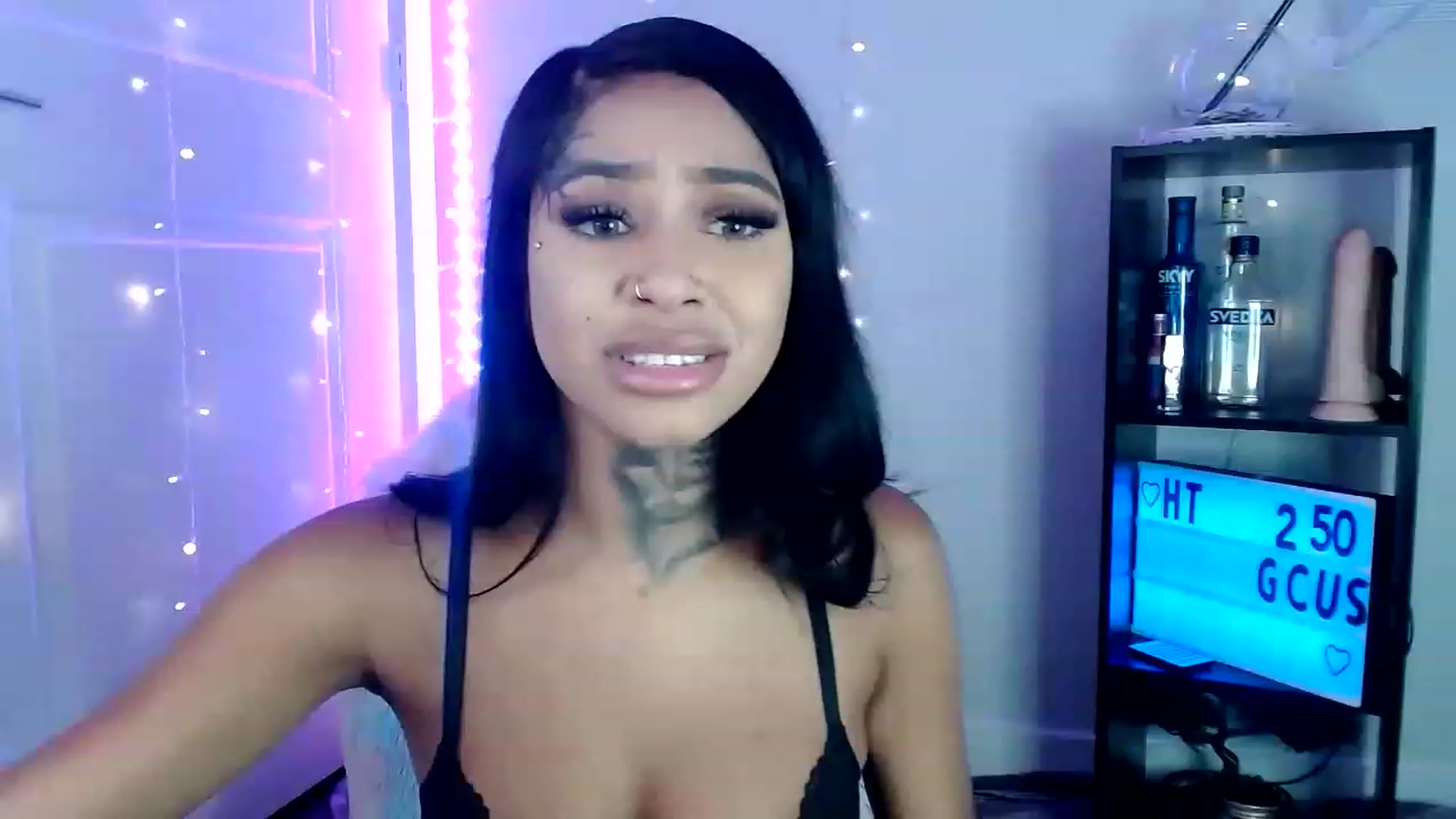 Gallery image thumbnail from Ashleeighh's myfreecams stream on, 06/12/2023, 05:15 image 8 of 20