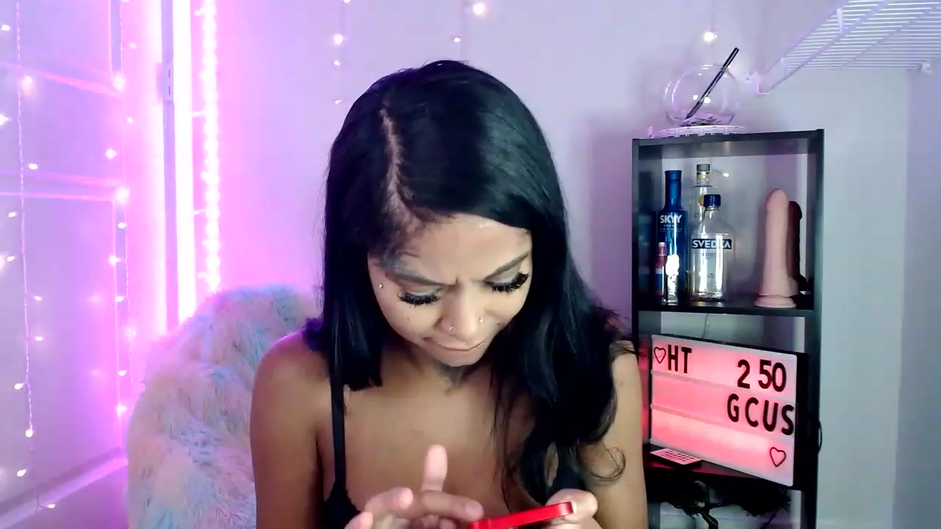 Gallery image thumbnail from Ashleeighh's myfreecams stream on, 06/12/2023, 05:15 image 15 of 20