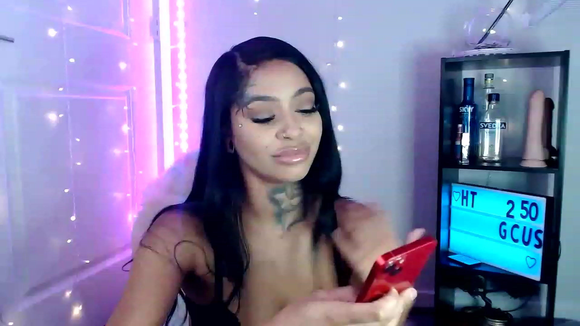 Gallery image thumbnail from Ashleeighh's myfreecams stream on, 06/12/2023, 05:15 image 11 of 20