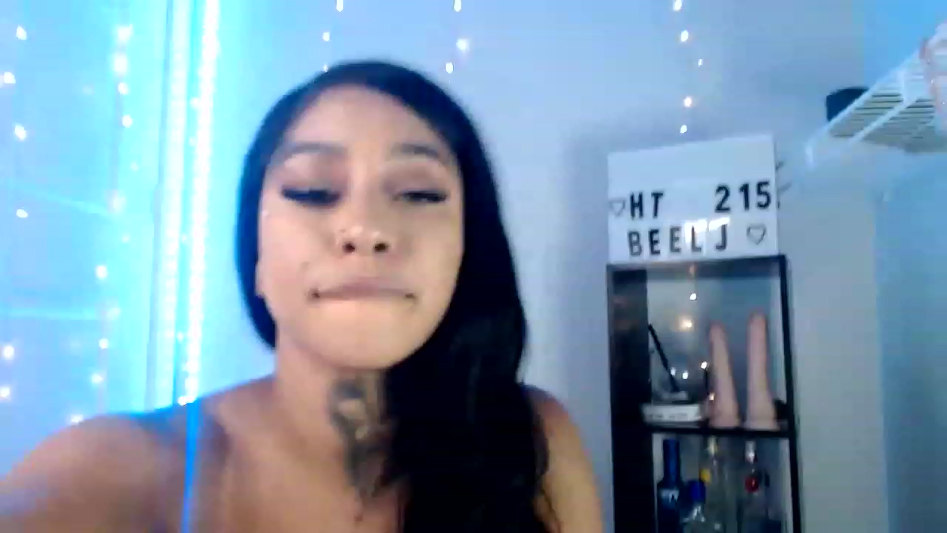 Gallery image thumbnail from Ashleeighh's myfreecams stream on, 06/19/2023, 04:43 image 14 of 20