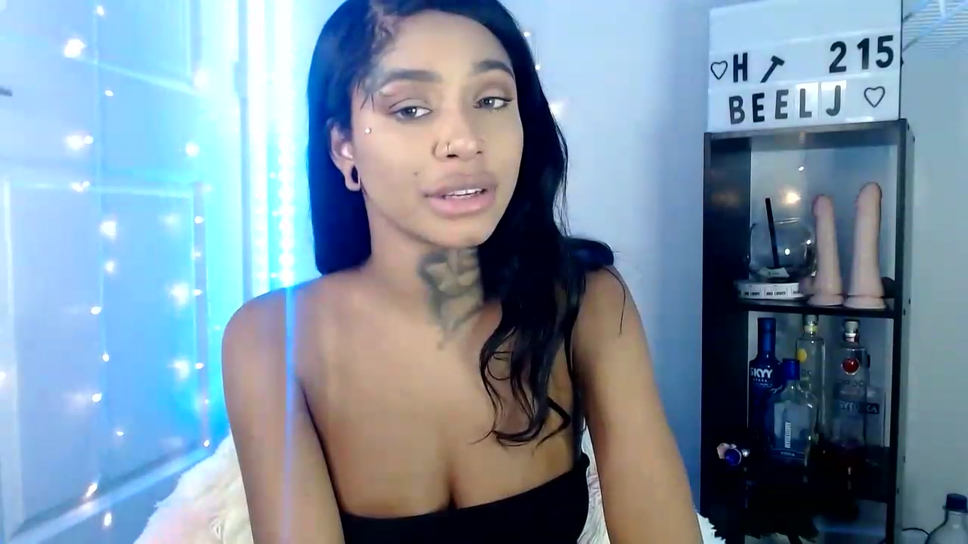 Gallery image thumbnail from Ashleeighh's myfreecams stream on, 06/19/2023, 05:09 image 20 of 20