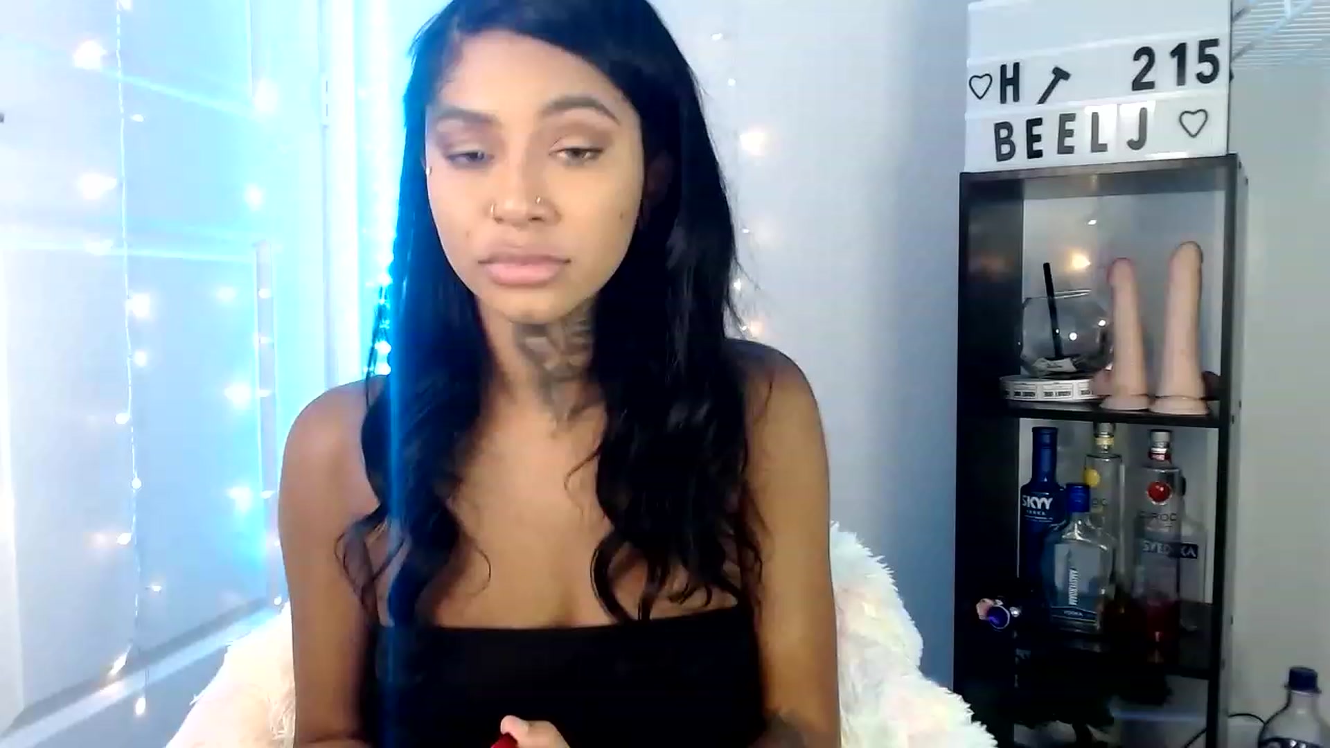 Gallery image thumbnail from Ashleeighh's myfreecams stream on, 06/19/2023, 05:09 image 7 of 20