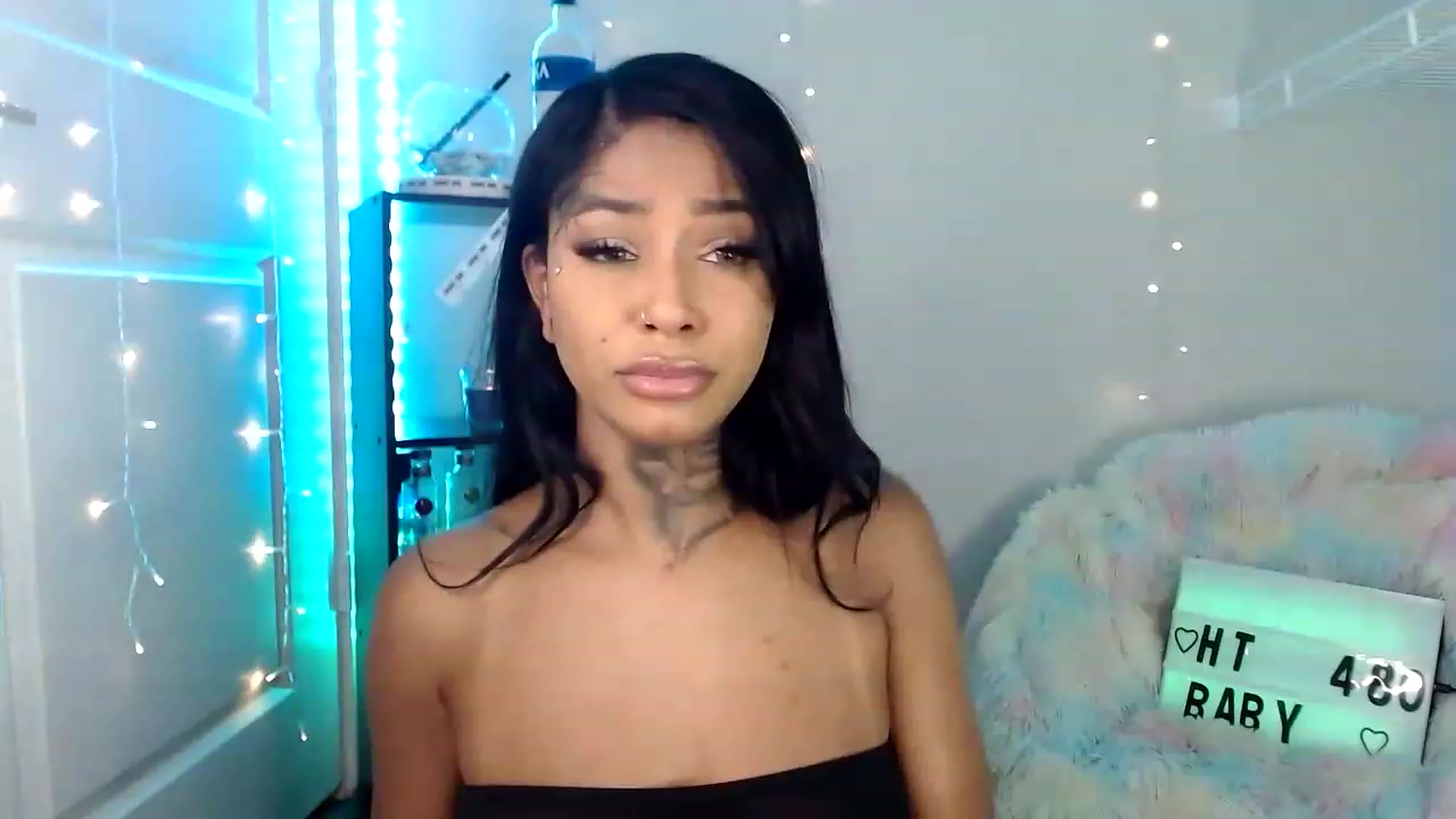 Gallery image thumbnail from Ashleeighh's myfreecams stream on, 06/26/2023, 21:26 image 5 of 20