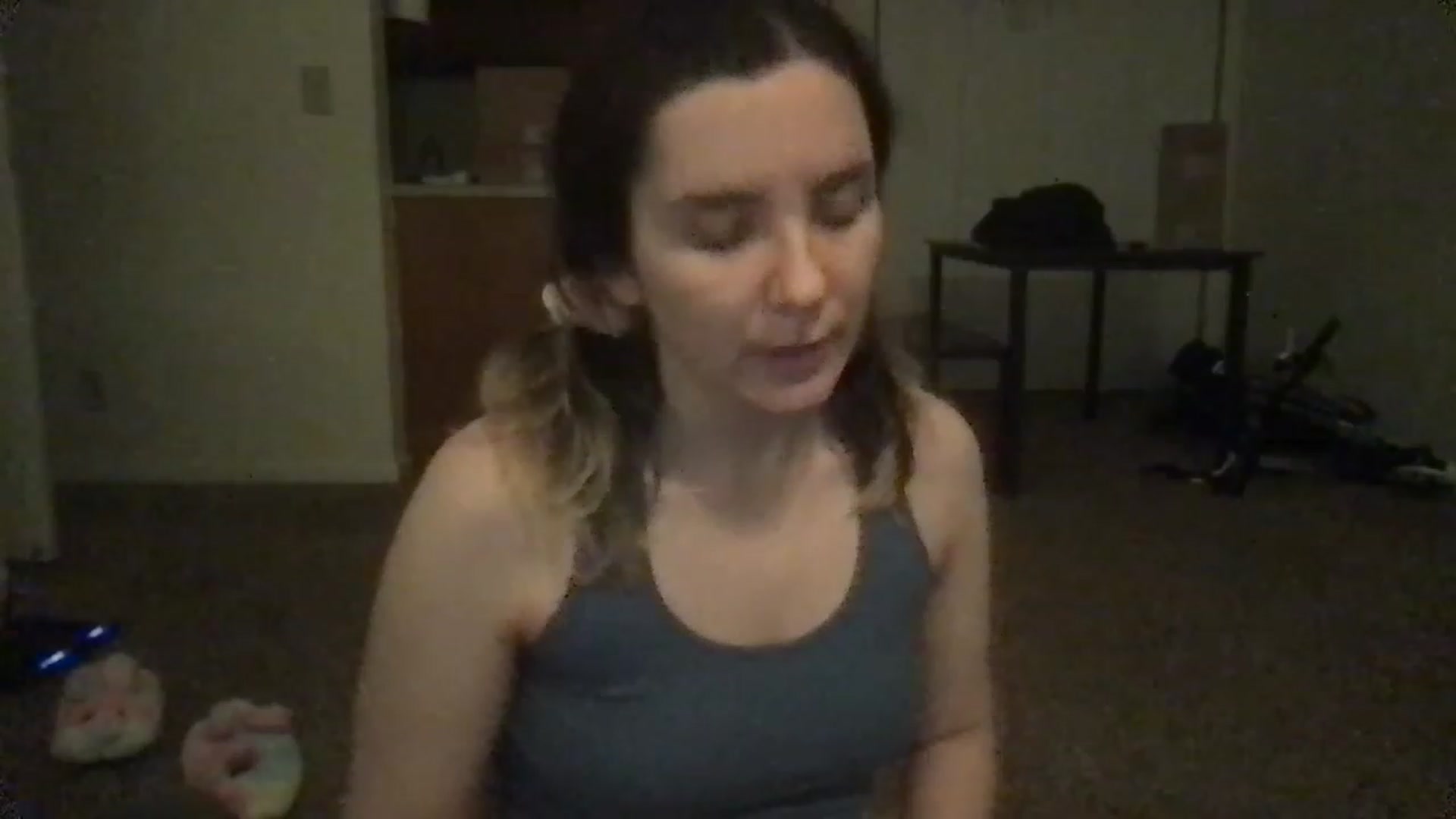 Gallery image thumbnail from AshleighPink's myfreecams stream on, 11/16/2022, 15:24 image 3 of 20