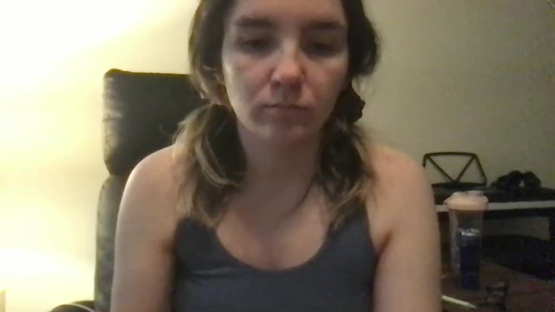 Gallery image thumbnail from AshleighPink's myfreecams stream on, 11/16/2022, 16:06 image 11 of 20