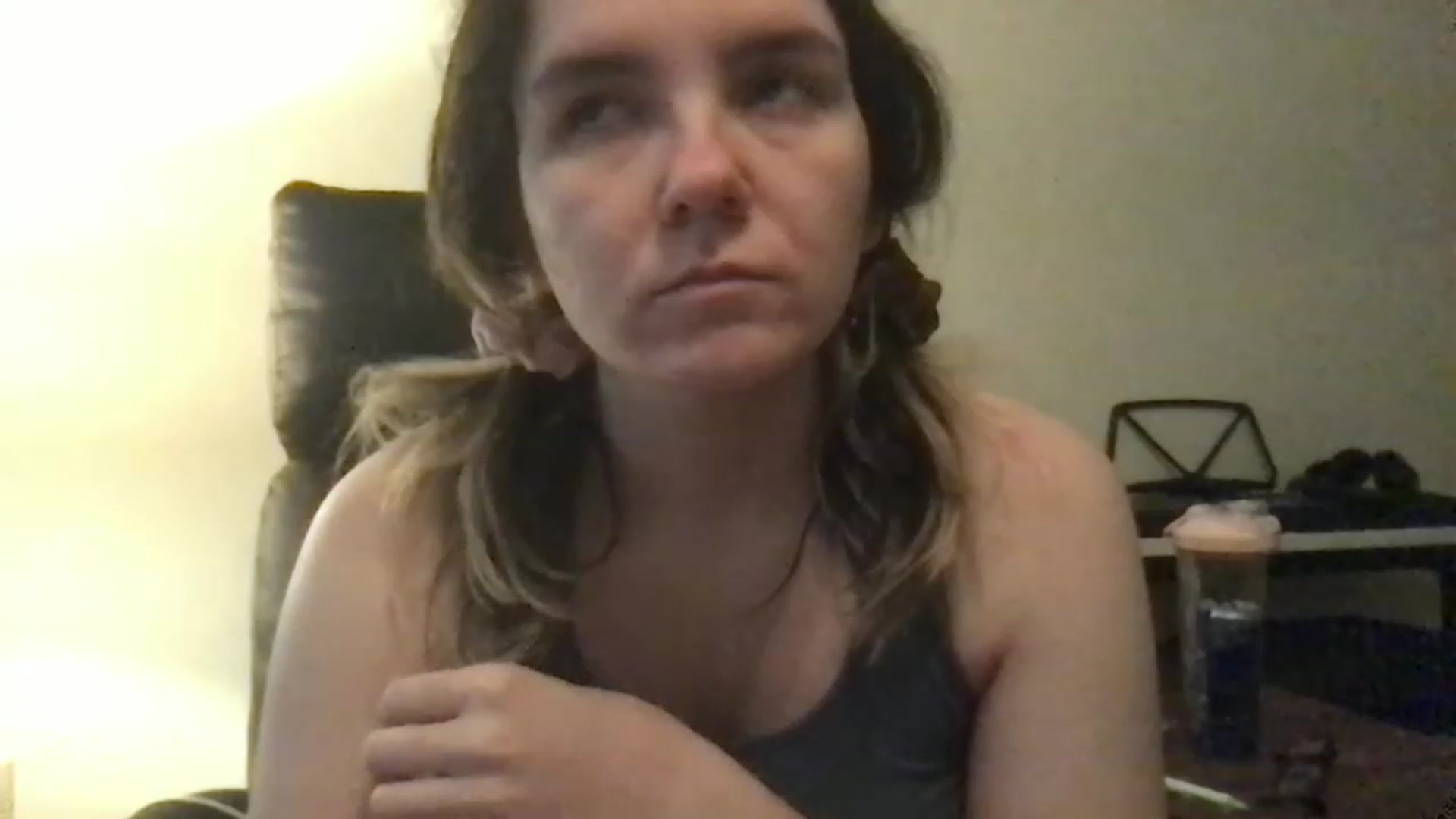 Gallery image thumbnail from AshleighPink's myfreecams stream on, 11/16/2022, 16:06 image 10 of 20
