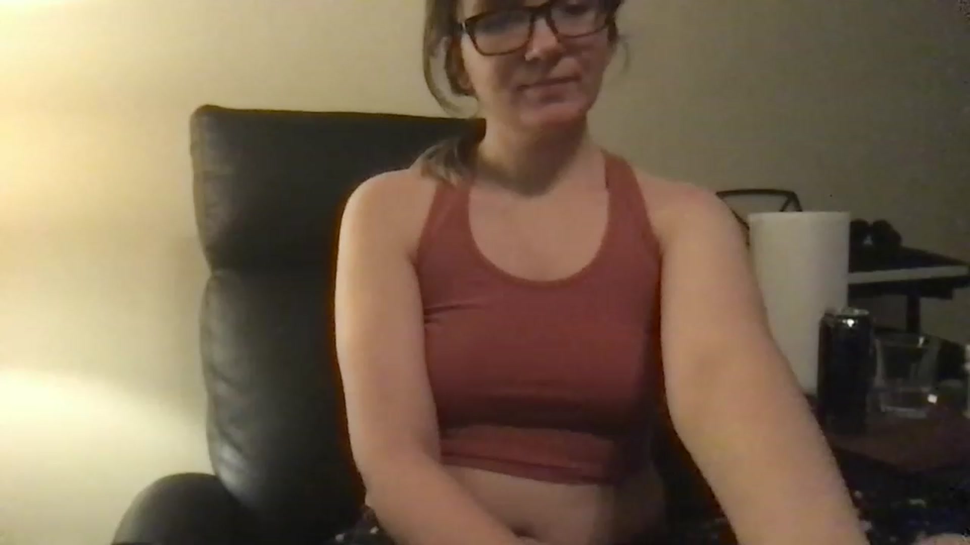 Gallery image thumbnail from AshleighPink's myfreecams stream on, 11/25/2022, 09:40 image 16 of 20