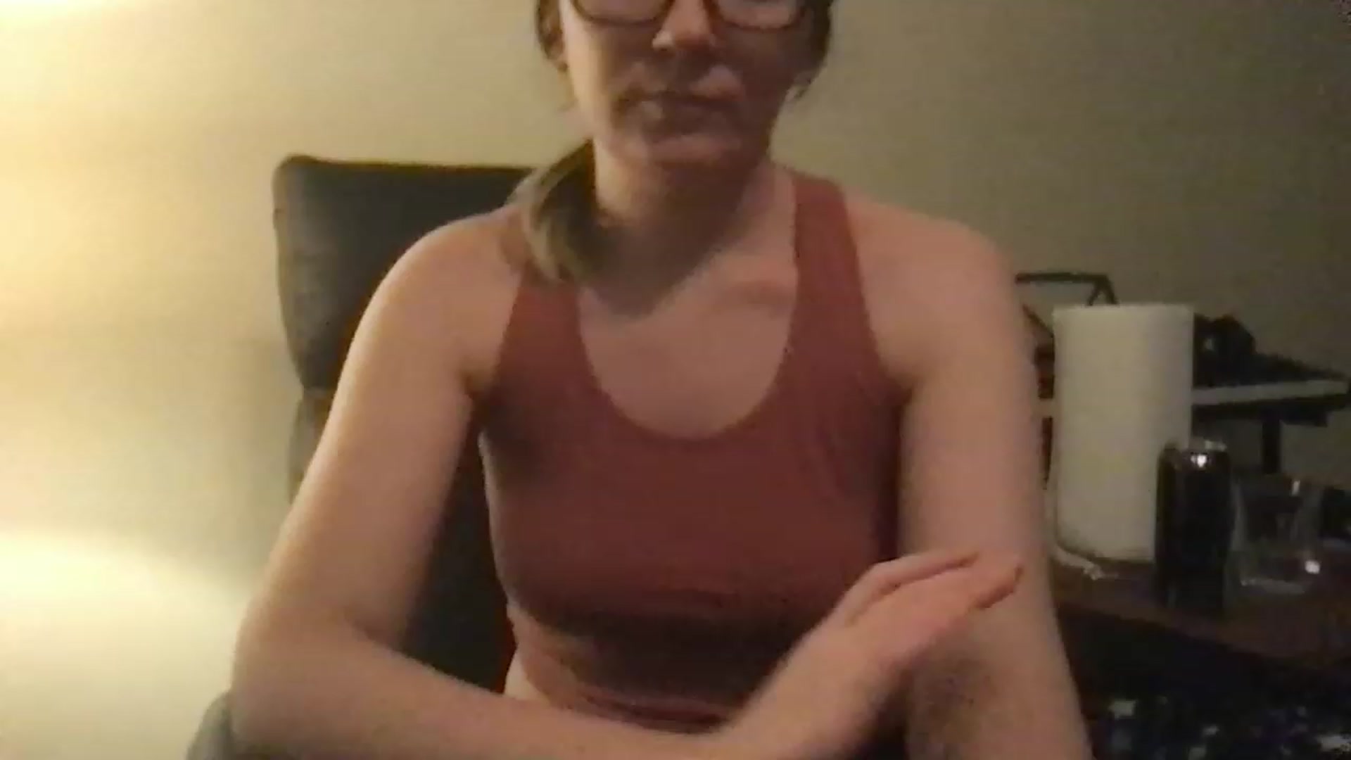 Gallery image thumbnail from AshleighPink's myfreecams stream on, 11/25/2022, 09:40 image 5 of 20