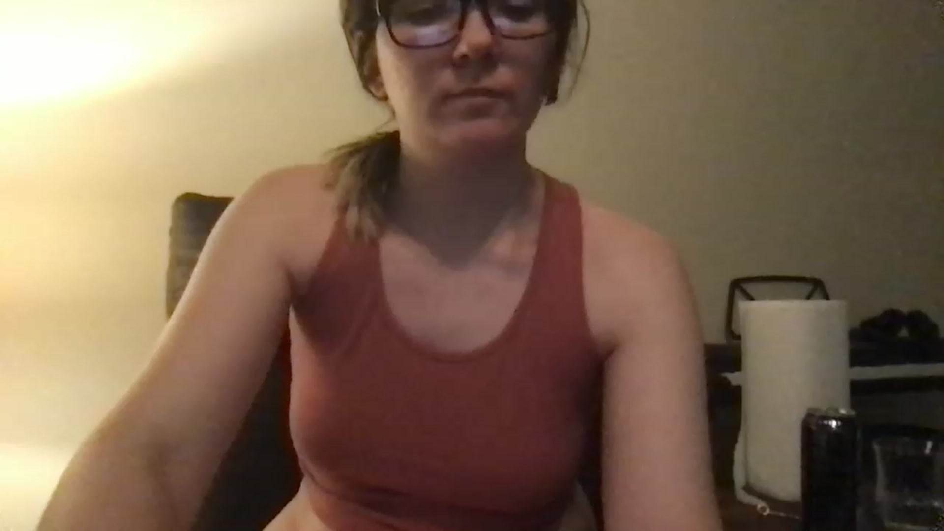 Gallery image thumbnail from AshleighPink's myfreecams stream on, 11/25/2022, 09:40 image 1 of 20