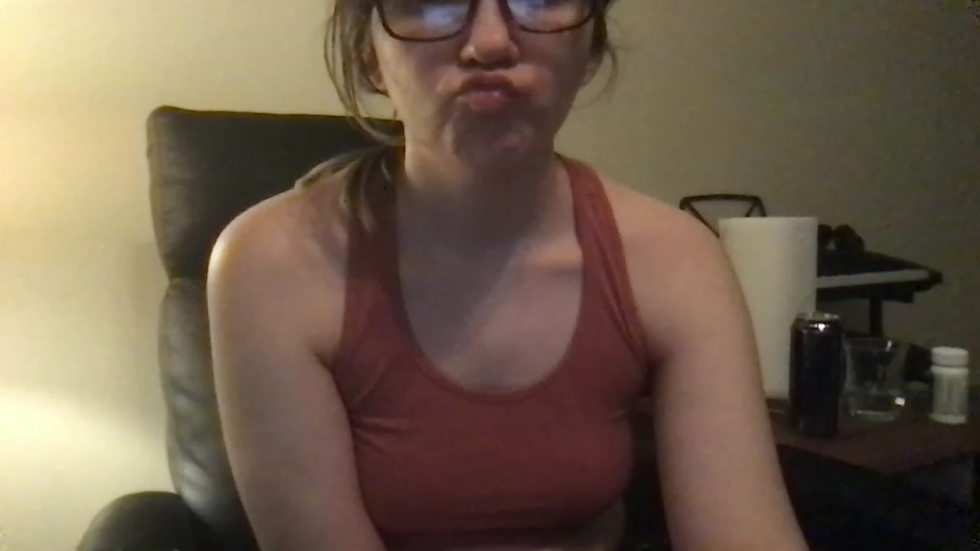 Gallery image thumbnail from AshleighPink's myfreecams stream on, 11/25/2022, 09:40 image 13 of 20