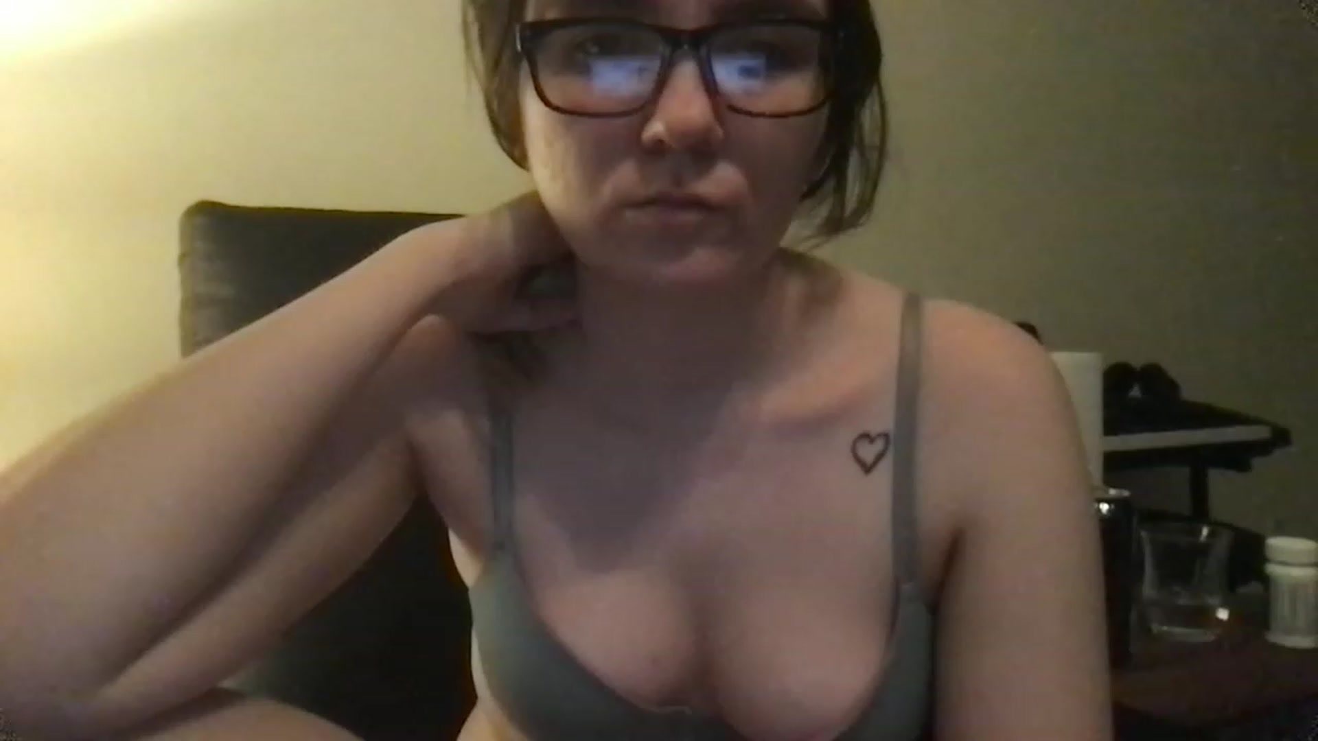 Gallery image thumbnail from AshleighPink's myfreecams stream on, 11/25/2022, 11:07 image 14 of 20