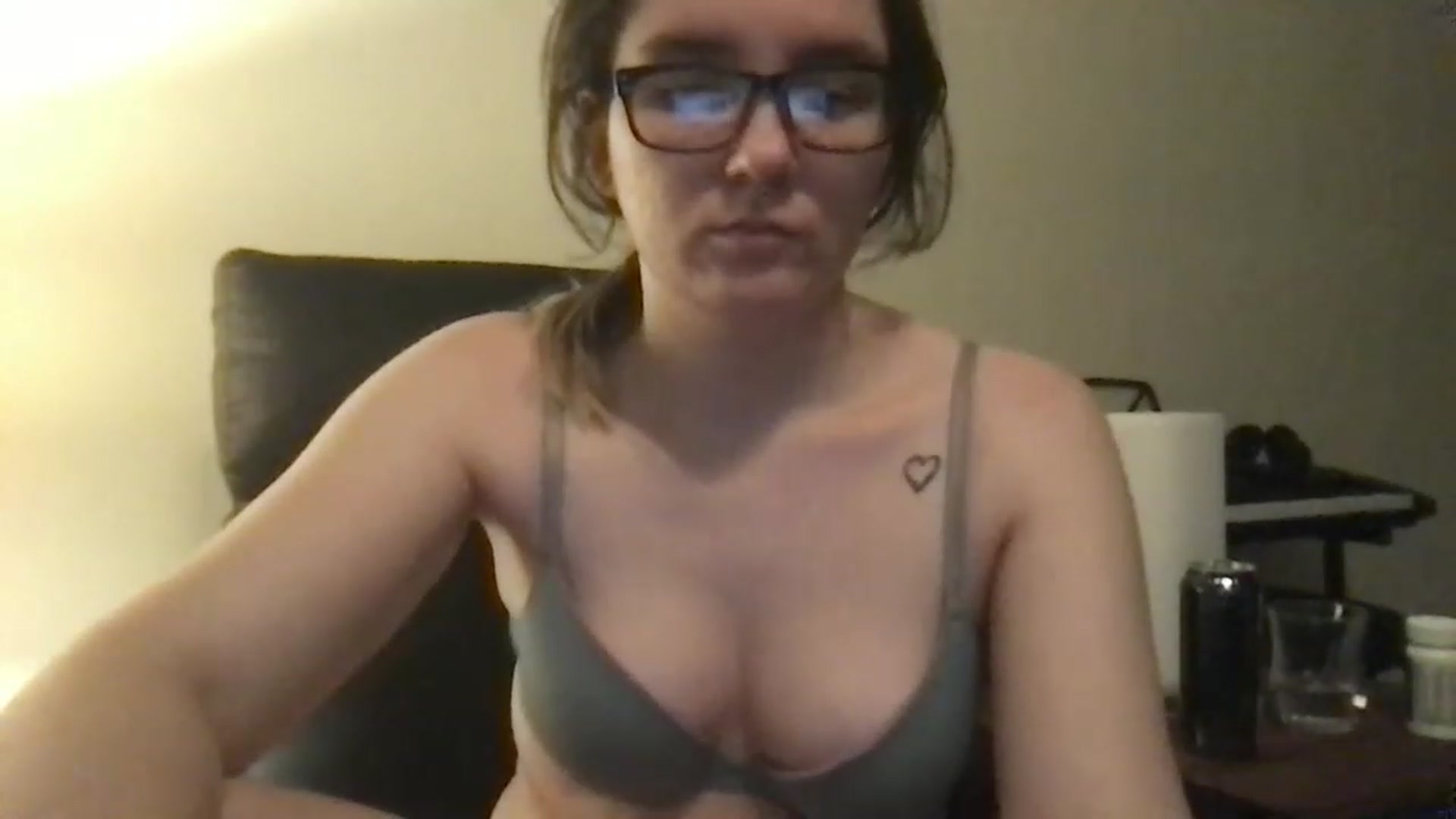 Gallery image thumbnail from AshleighPink's myfreecams stream on, 11/25/2022, 11:07 image 17 of 20