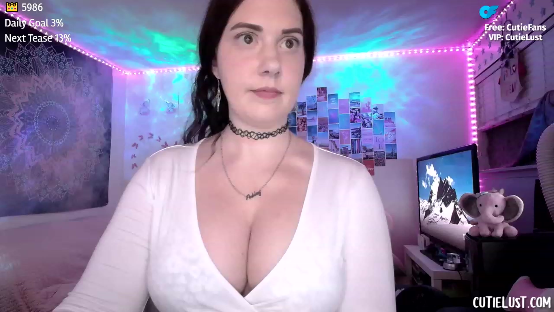 Gallery image thumbnail from Ashley's myfreecams stream on, 02/12/2023, 07:26 image 2 of 20