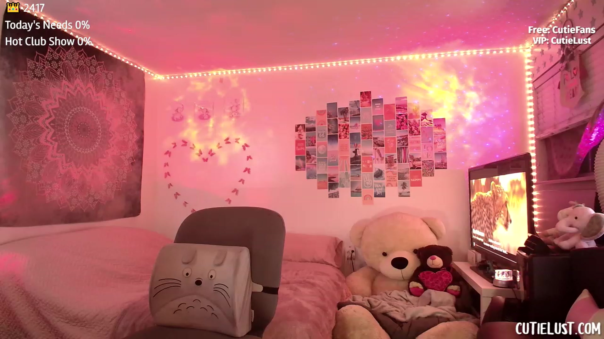 Gallery image thumbnail from Ashley's myfreecams stream on, 02/15/2023, 07:05 image 9 of 20