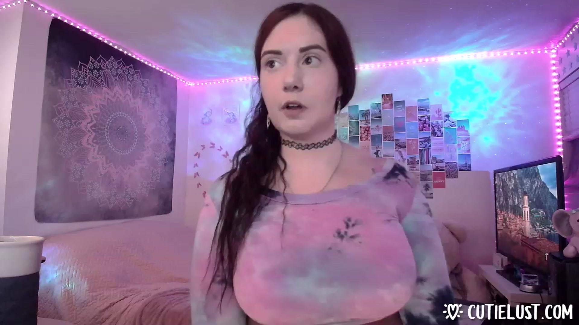 Gallery image thumbnail from Ashley's myfreecams stream on, 02/18/2023, 06:49 image 6 of 20