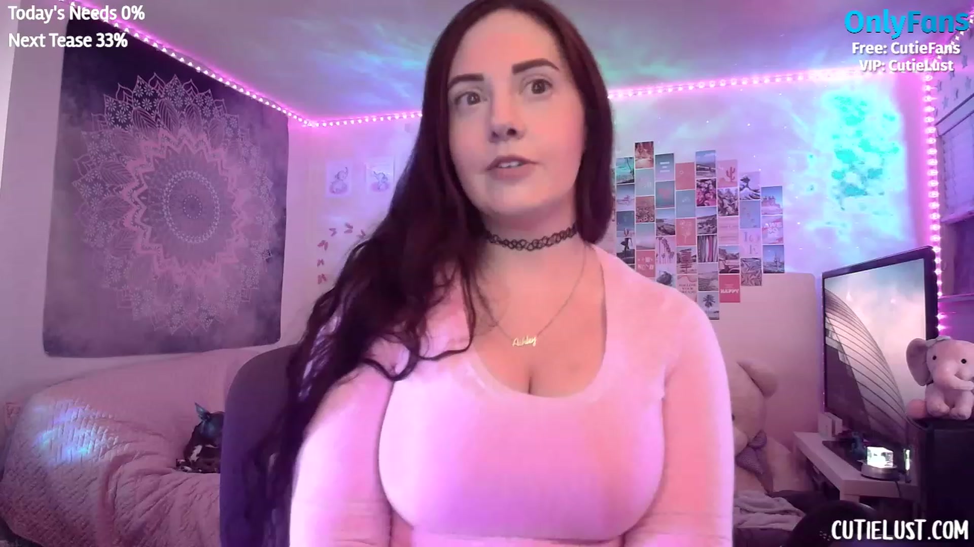 Gallery image thumbnail from Ashley's myfreecams stream on, 02/19/2023, 06:03 image 6 of 20