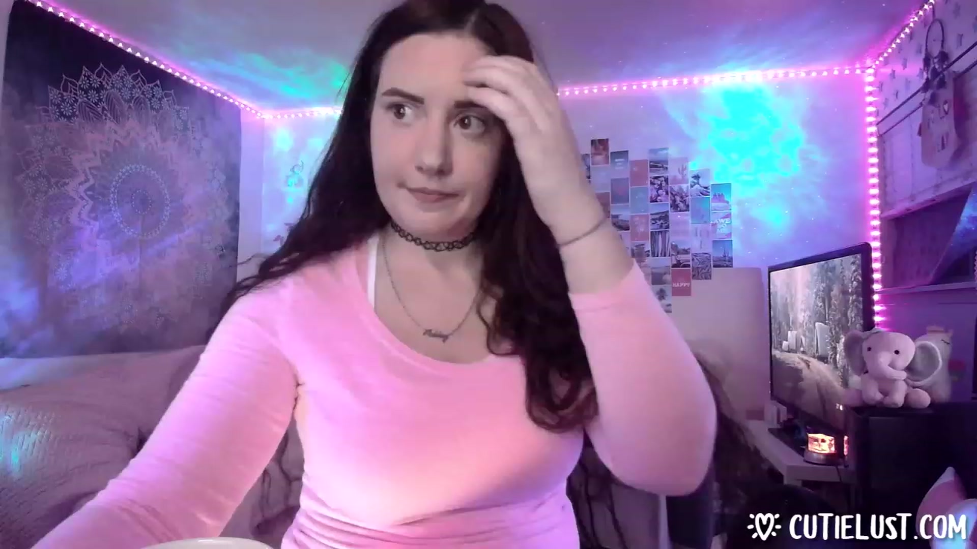 Gallery image thumbnail from Ashley's myfreecams stream on, 02/19/2023, 06:03 image 18 of 20