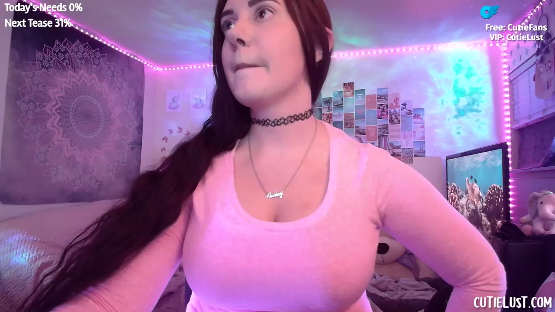 Gallery image thumbnail from Ashley's myfreecams stream on, 02/19/2023, 06:03 image 4 of 20