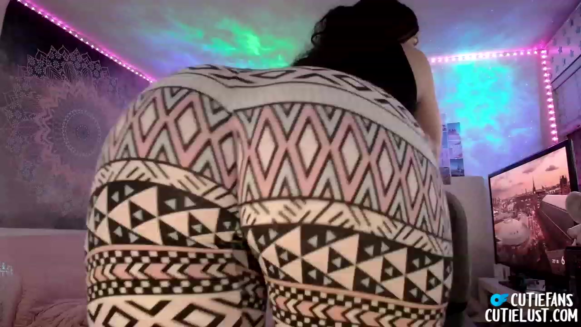 Gallery image thumbnail from Ashley's myfreecams stream on, 02/26/2023, 12:11 image 20 of 20