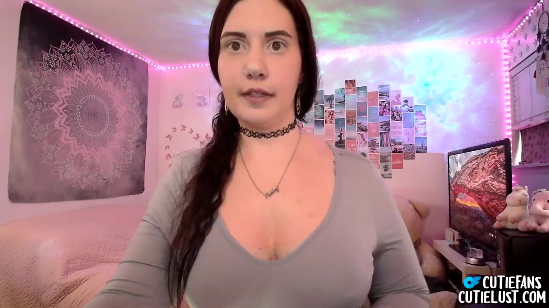 Gallery image thumbnail from Ashley's myfreecams stream on, 03/15/2023, 11:20 image 20 of 20