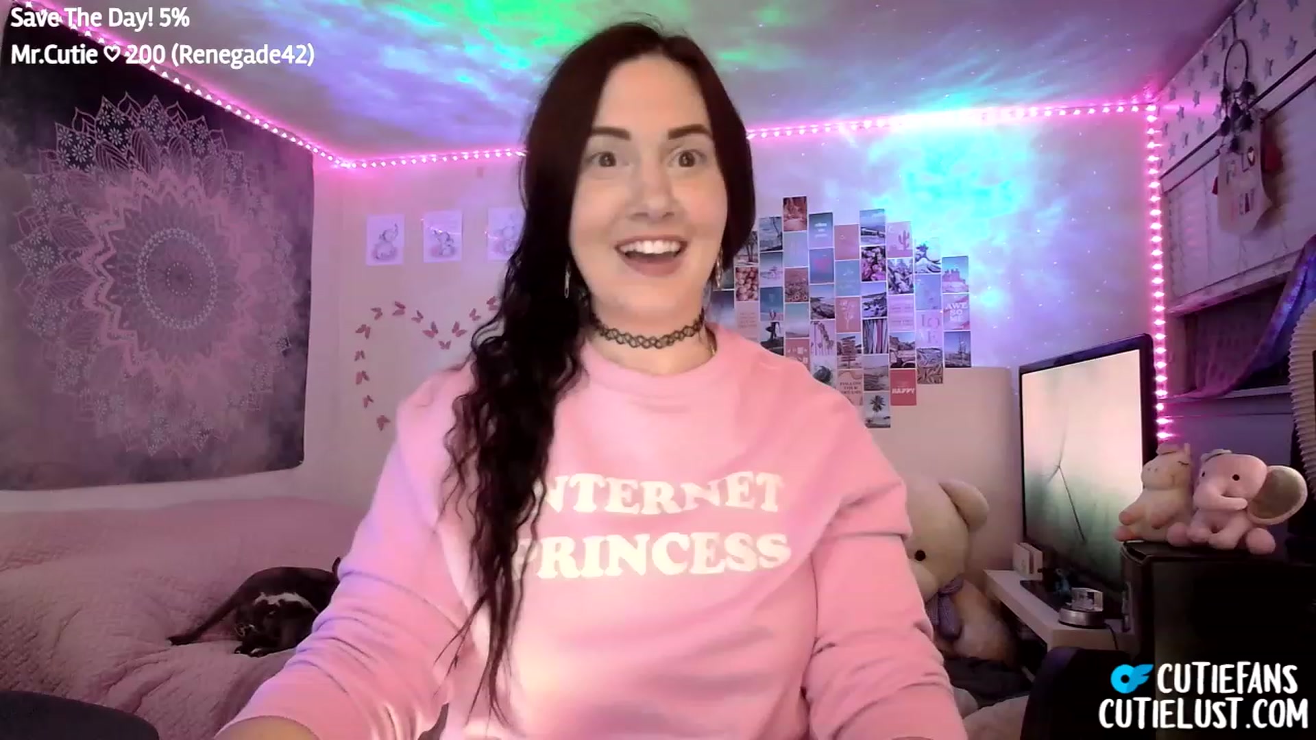 Gallery image thumbnail from Ashley's myfreecams stream on, 03/16/2023, 06:34 image 3 of 20