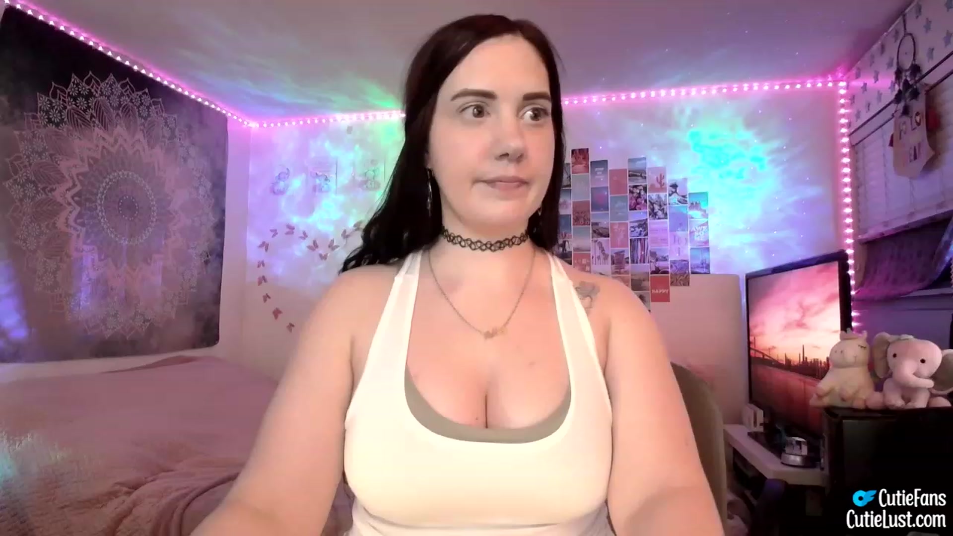 Gallery image thumbnail from Ashley's myfreecams stream on, 03/26/2023, 06:13 image 13 of 20