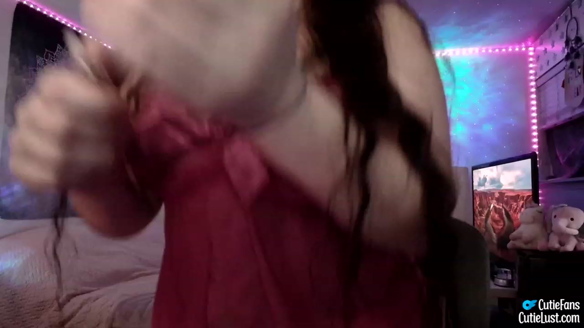 Gallery image thumbnail from Ashley's myfreecams stream on, 04/02/2023, 06:44 image 4 of 20