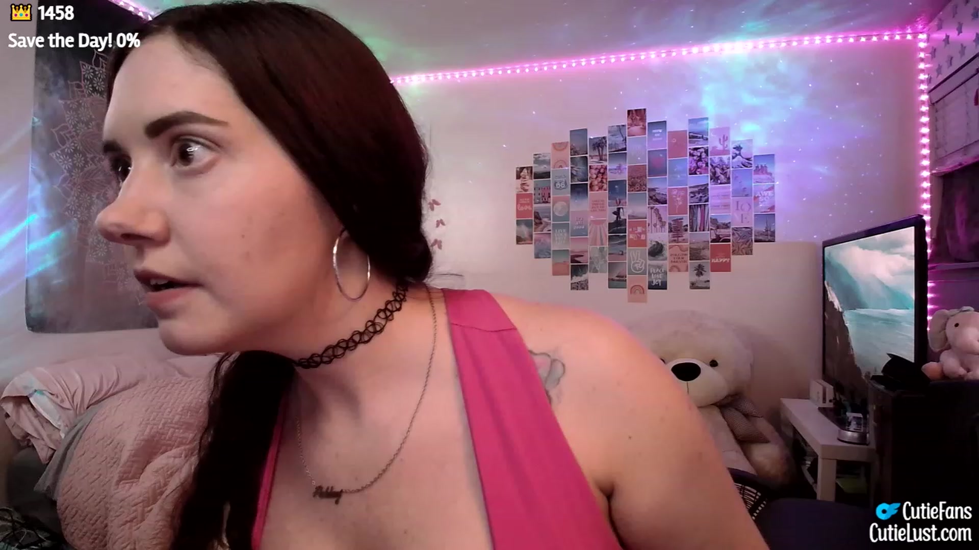 Gallery image thumbnail from Ashley's myfreecams stream on, 04/29/2023, 07:26 image 9 of 20