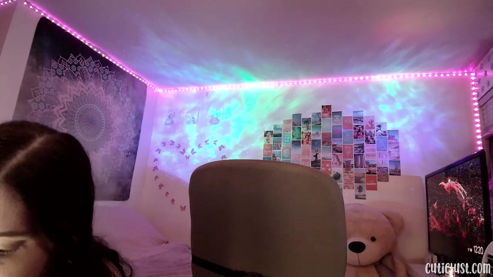 Gallery image thumbnail from Ashley's myfreecams stream on, 05/27/2023, 04:55 image 9 of 20
