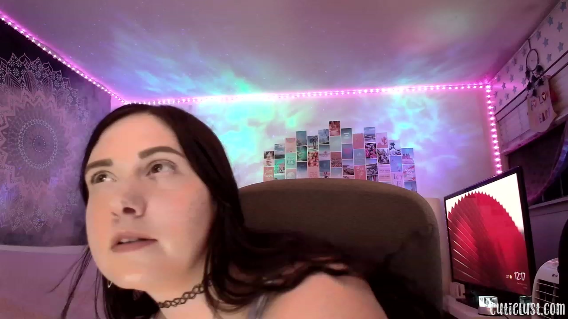 Gallery image thumbnail from Ashley's myfreecams stream on, 05/27/2023, 04:55 image 8 of 20