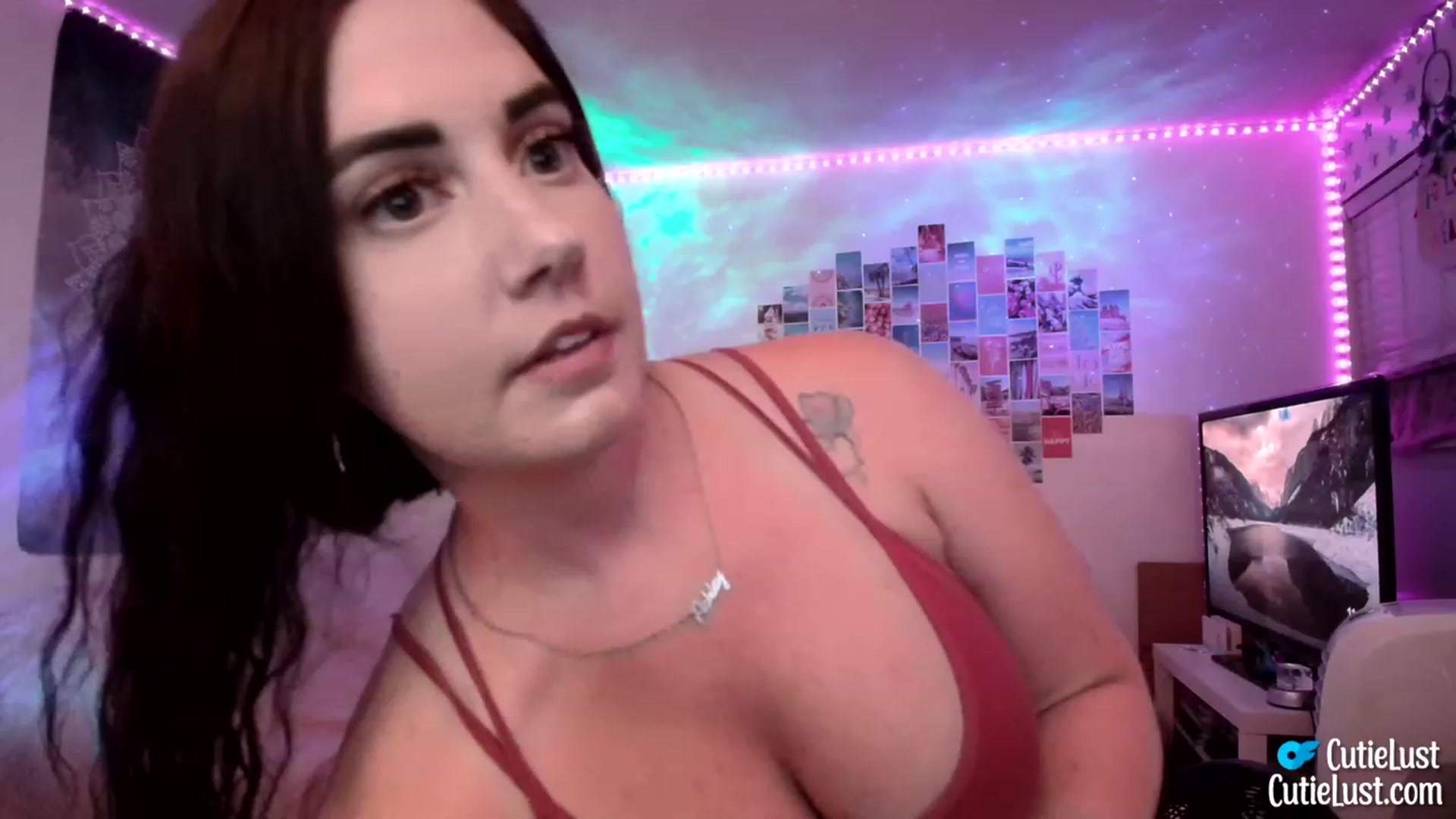 Gallery image thumbnail from Ashley's myfreecams stream on, 07/30/2023, 04:04 image 17 of 20